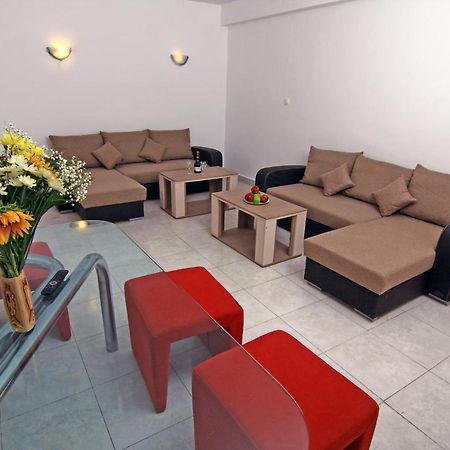 Nirvana Accommodation Βουκουρέστι Εξωτερικό φωτογραφία