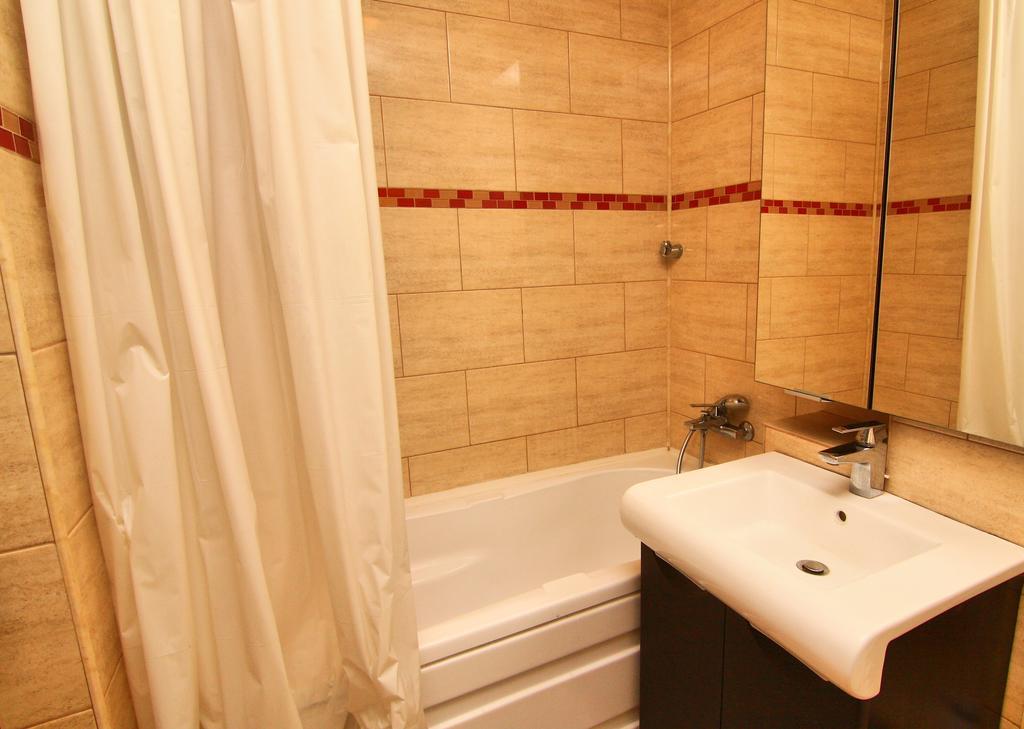 Nirvana Accommodation Βουκουρέστι Εξωτερικό φωτογραφία