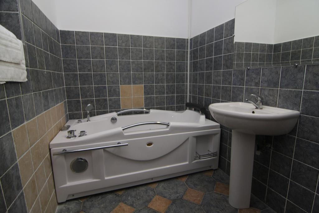 Nirvana Accommodation Βουκουρέστι Εξωτερικό φωτογραφία