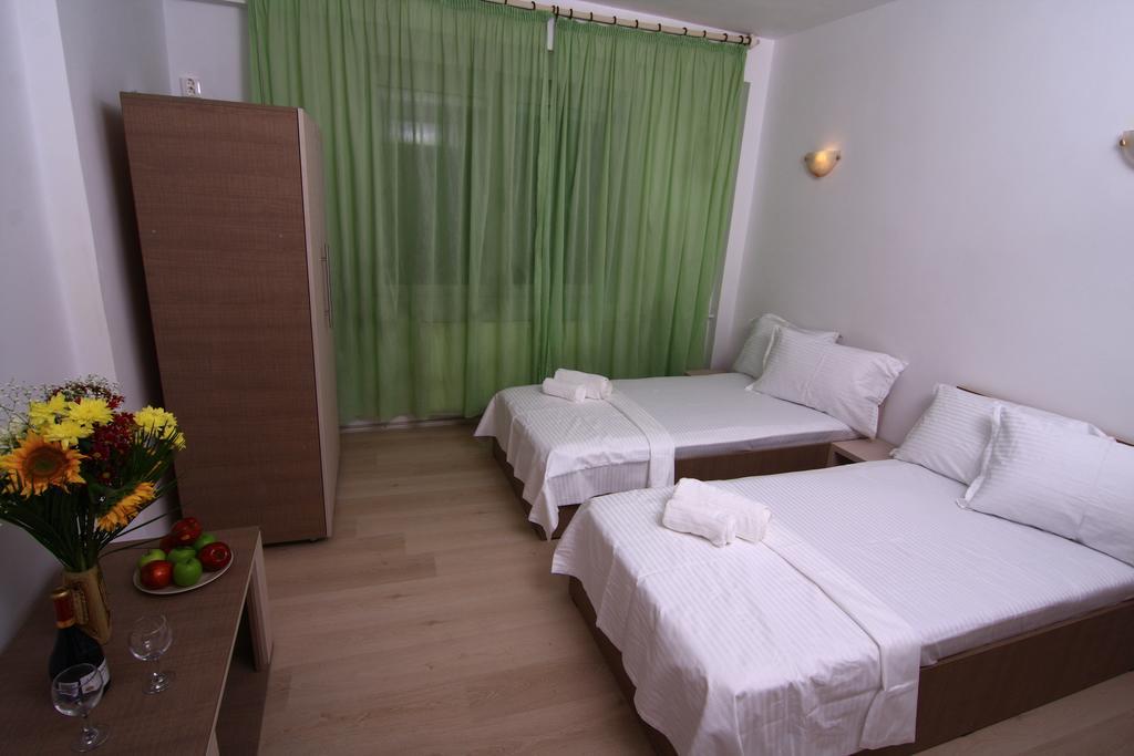 Nirvana Accommodation Βουκουρέστι Εξωτερικό φωτογραφία