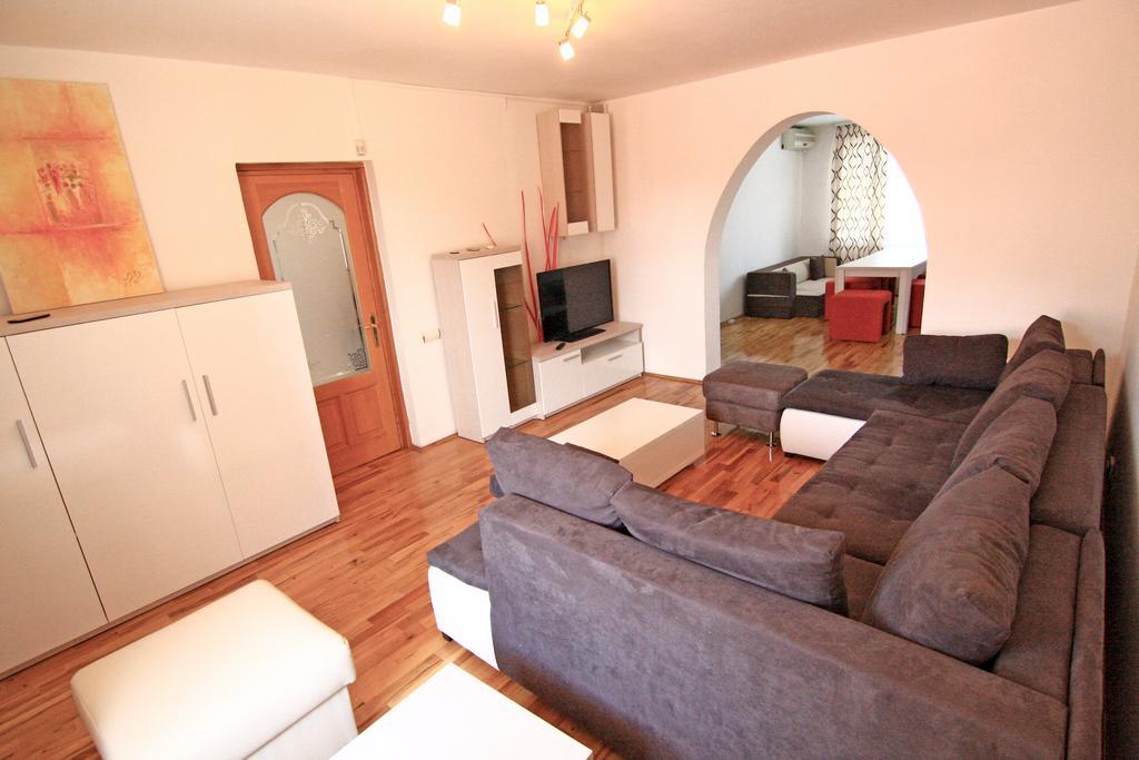 Nirvana Accommodation Βουκουρέστι Εξωτερικό φωτογραφία