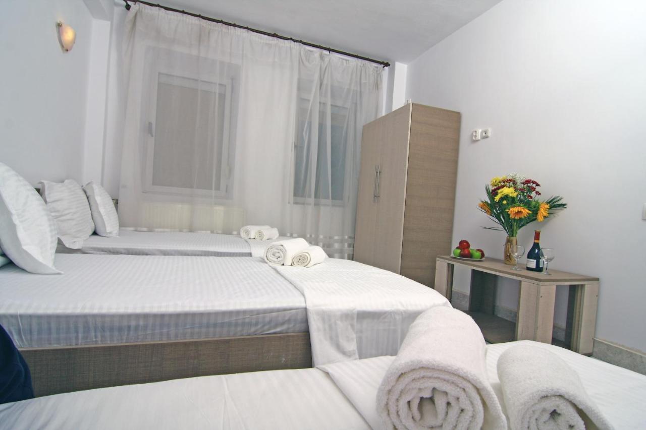 Nirvana Accommodation Βουκουρέστι Εξωτερικό φωτογραφία