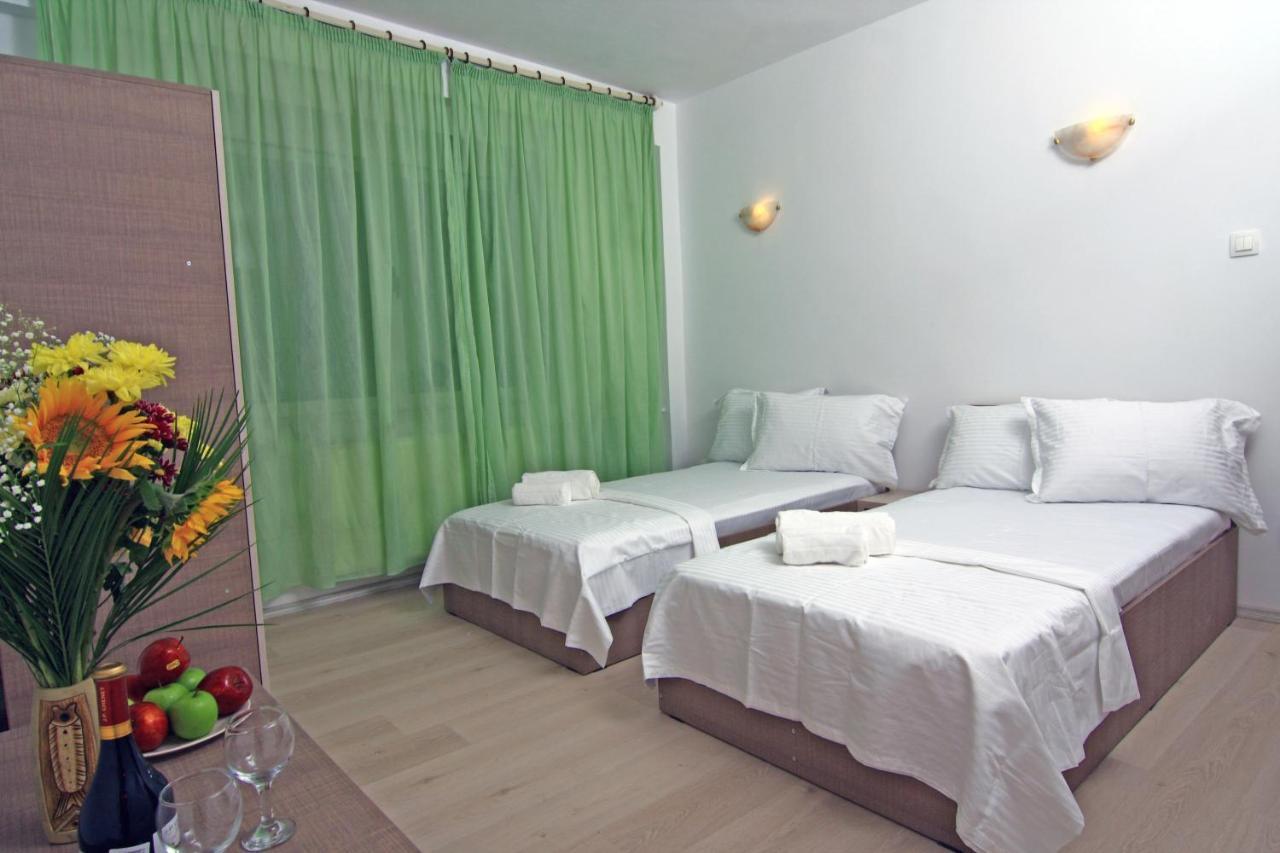 Nirvana Accommodation Βουκουρέστι Εξωτερικό φωτογραφία