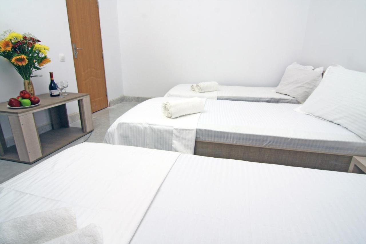 Nirvana Accommodation Βουκουρέστι Εξωτερικό φωτογραφία